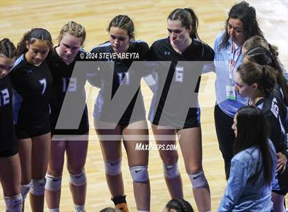 Thumbnail 3 in Denver South vs. Pueblo West (CHSAA 5A 1st Round) photogallery.