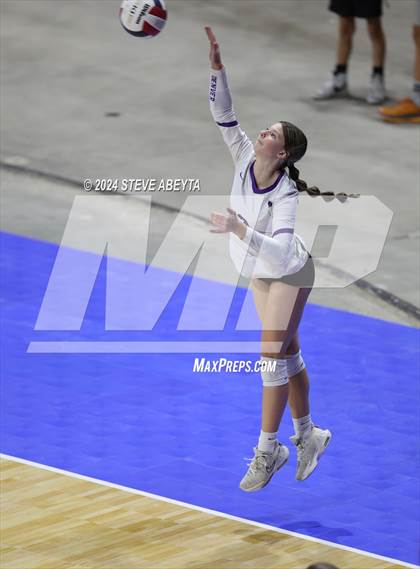 Thumbnail 1 in Denver South vs. Pueblo West (CHSAA 5A 1st Round) photogallery.