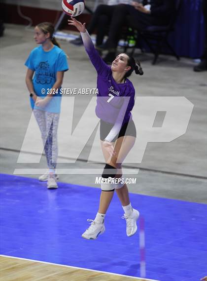 Thumbnail 3 in Denver South vs. Pueblo West (CHSAA 5A 1st Round) photogallery.