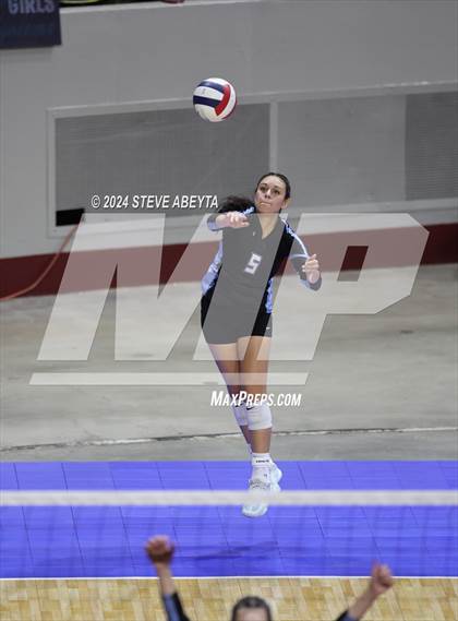 Thumbnail 2 in Denver South vs. Pueblo West (CHSAA 5A 1st Round) photogallery.
