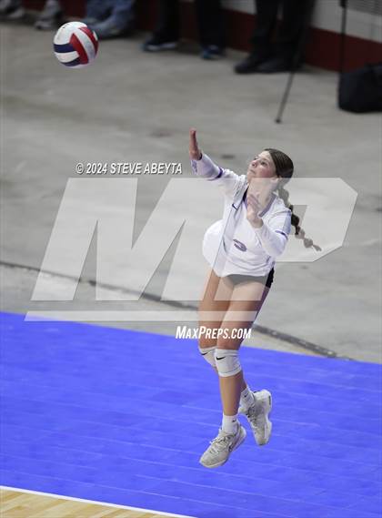 Thumbnail 2 in Denver South vs. Pueblo West (CHSAA 5A 1st Round) photogallery.