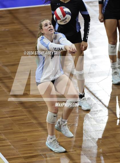 Thumbnail 1 in Denver South vs. Pueblo West (CHSAA 5A 1st Round) photogallery.