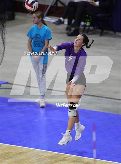 Thumbnail 1 in Denver South vs. Pueblo West (CHSAA 5A 1st Round) photogallery.