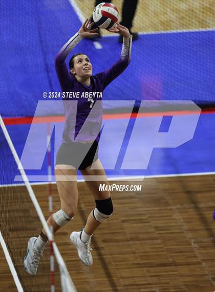 Thumbnail 2 in Denver South vs. Pueblo West (CHSAA 5A 1st Round) photogallery.
