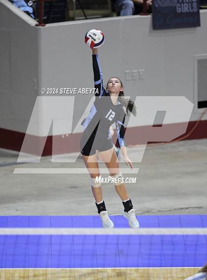 Thumbnail 3 in Denver South vs. Pueblo West (CHSAA 5A 1st Round) photogallery.