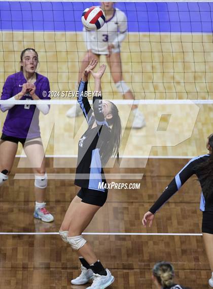 Thumbnail 2 in Denver South vs. Pueblo West (CHSAA 5A 1st Round) photogallery.