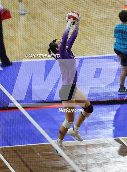 Thumbnail 3 in Denver South vs. Pueblo West (CHSAA 5A 1st Round) photogallery.