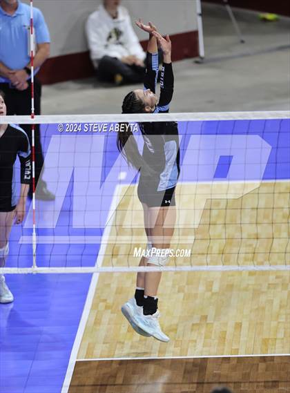 Thumbnail 1 in Denver South vs. Pueblo West (CHSAA 5A 1st Round) photogallery.