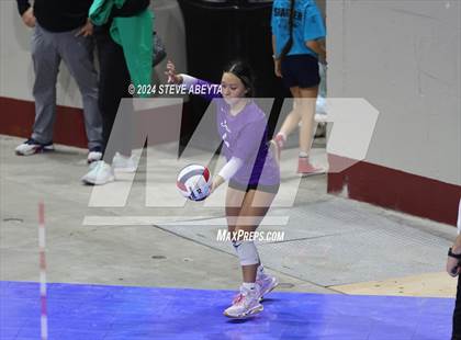 Thumbnail 2 in Denver South vs. Pueblo West (CHSAA 5A 1st Round) photogallery.