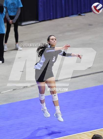 Thumbnail 1 in Denver South vs. Pueblo West (CHSAA 5A 1st Round) photogallery.