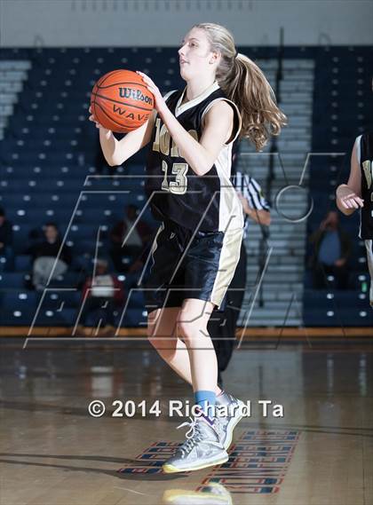 Thumbnail 2 in Manasquan vs. Point Pleasant Boro (WOBM Christmas Classic) photogallery.