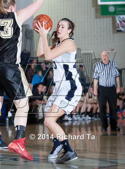Thumbnail 2 in Manasquan vs. Point Pleasant Boro (WOBM Christmas Classic) photogallery.