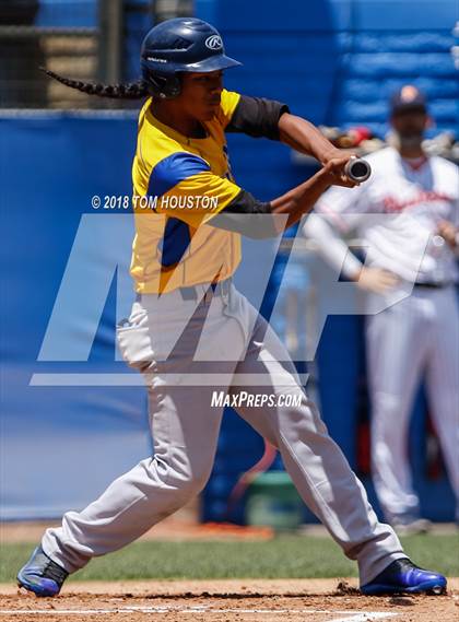 Thumbnail 3 in Polytechnic vs Moreno Valley (CIF-SS Division 6 Final) photogallery.
