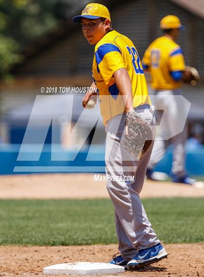 Thumbnail 2 in Polytechnic vs Moreno Valley (CIF-SS Division 6 Final) photogallery.