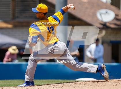 Thumbnail 1 in Polytechnic vs Moreno Valley (CIF-SS Division 6 Final) photogallery.