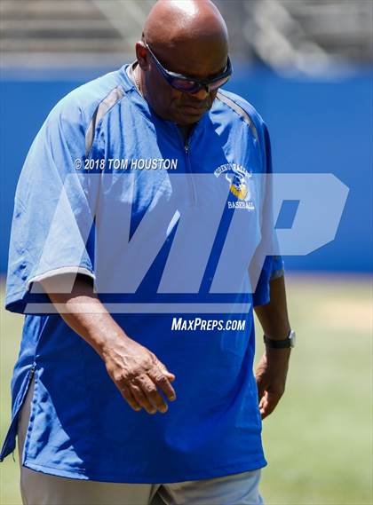 Thumbnail 3 in Polytechnic vs Moreno Valley (CIF-SS Division 6 Final) photogallery.