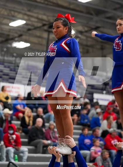 Thumbnail 3 in Indianapolis Crispus Attucks vs. Linton-Stockton (Sneakers for Santa Shootout) photogallery.