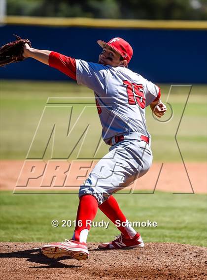 Thumbnail 1 in Fallbrook @ Rancho Bernardo photogallery.