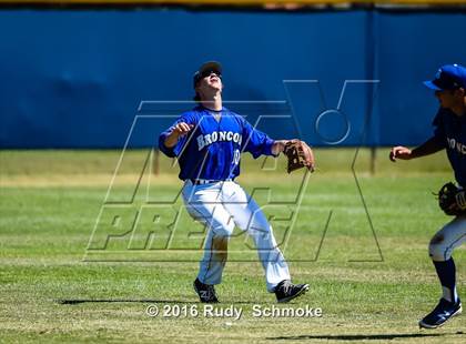 Thumbnail 1 in Fallbrook @ Rancho Bernardo photogallery.