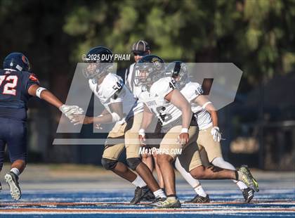 Thumbnail 3 in Servite @ Chaminade photogallery.
