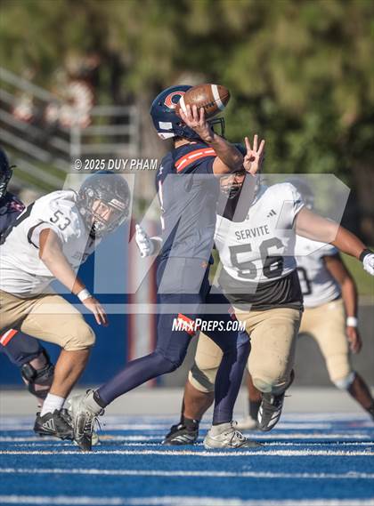 Thumbnail 3 in Servite @ Chaminade photogallery.