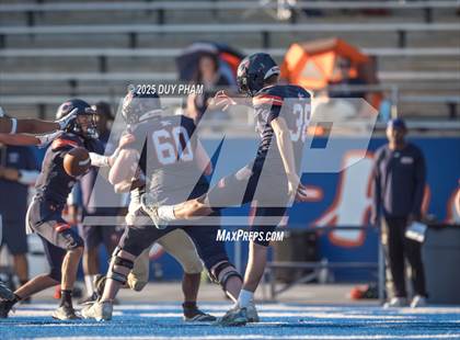 Thumbnail 2 in Servite @ Chaminade photogallery.