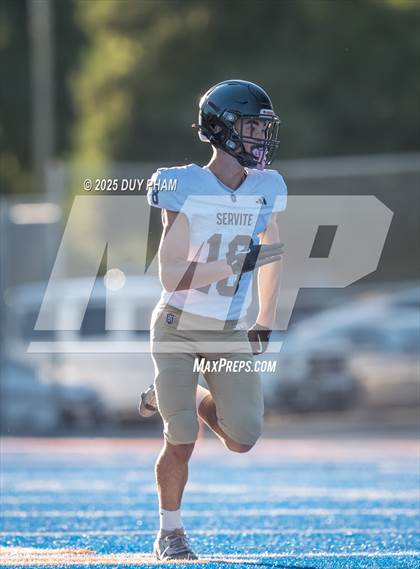 Thumbnail 2 in Servite @ Chaminade photogallery.