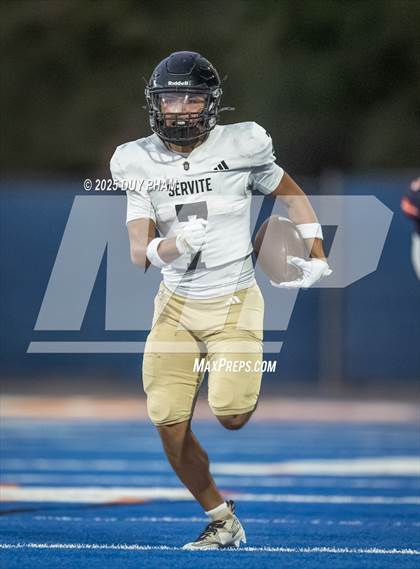 Thumbnail 2 in Servite @ Chaminade photogallery.
