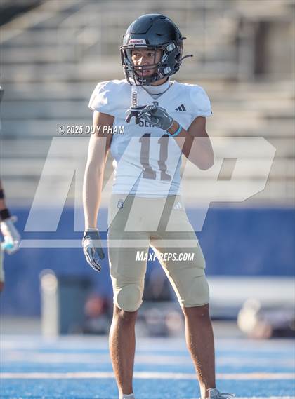 Thumbnail 3 in Servite @ Chaminade photogallery.