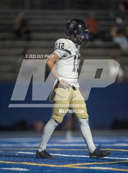 Thumbnail 2 in Servite @ Chaminade photogallery.