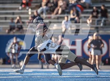 Thumbnail 2 in Servite @ Chaminade photogallery.