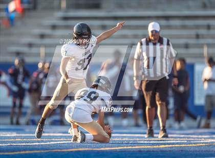 Thumbnail 3 in Servite @ Chaminade photogallery.