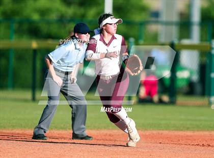 Thumbnail 2 in Marshall vs Brennan photogallery.