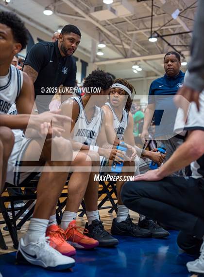 Thumbnail 2 in Lambert @ Norcross photogallery.