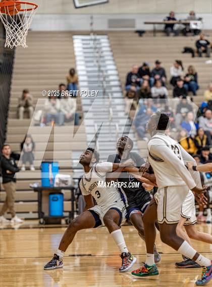 Thumbnail 3 in Grand Island @ Lincoln Southeast photogallery.