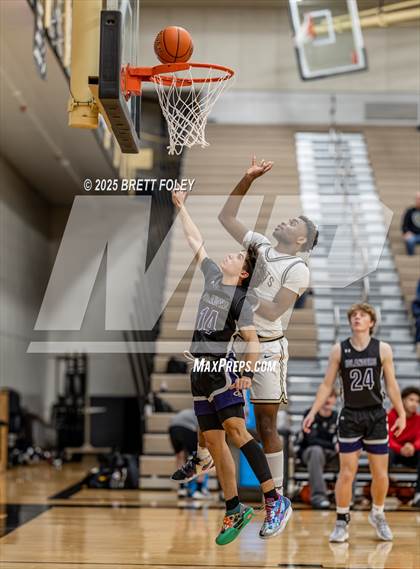 Thumbnail 3 in Grand Island @ Lincoln Southeast photogallery.