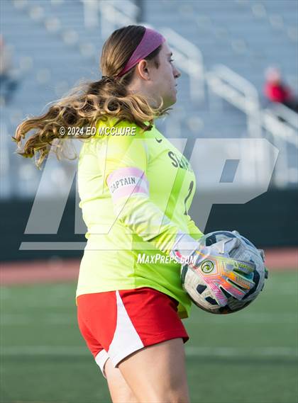 Thumbnail 3 in South vs Redondo (South JV Holiday Tournament) photogallery.
