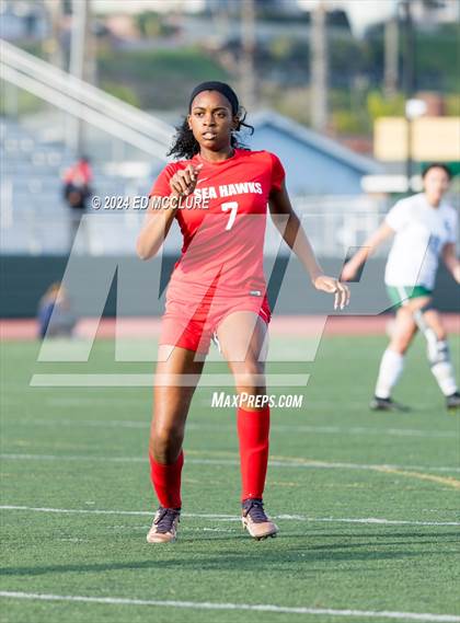 Thumbnail 3 in South vs Redondo (South JV Holiday Tournament) photogallery.