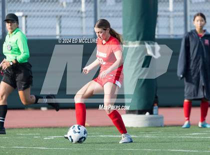 Thumbnail 1 in South vs Redondo (South JV Holiday Tournament) photogallery.