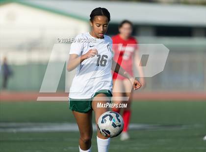 Thumbnail 2 in South vs Redondo (South JV Holiday Tournament) photogallery.