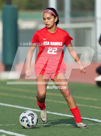 Thumbnail 2 in South vs Redondo (South JV Holiday Tournament) photogallery.