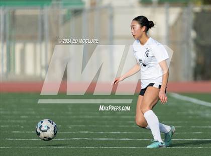 Thumbnail 1 in South vs Redondo (South JV Holiday Tournament) photogallery.