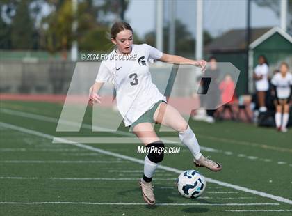 Thumbnail 2 in South vs Redondo (South JV Holiday Tournament) photogallery.