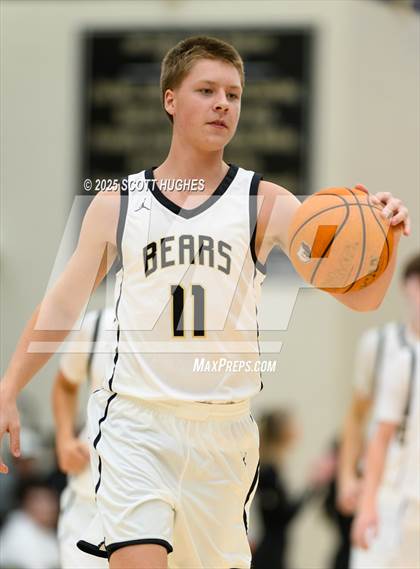 Thumbnail 1 in Oakland @ Mount Juliet photogallery.