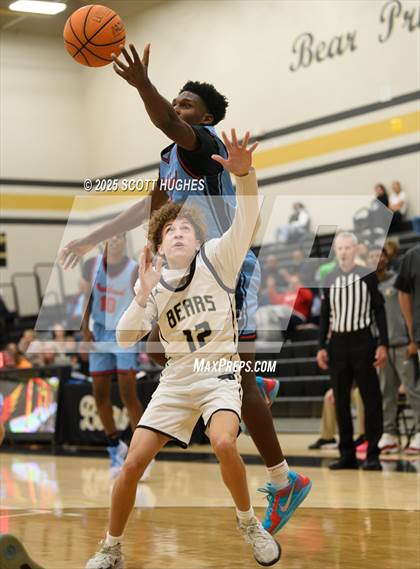 Thumbnail 3 in Oakland @ Mount Juliet photogallery.