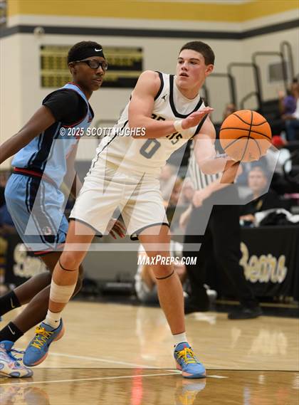 Thumbnail 3 in Oakland @ Mount Juliet photogallery.