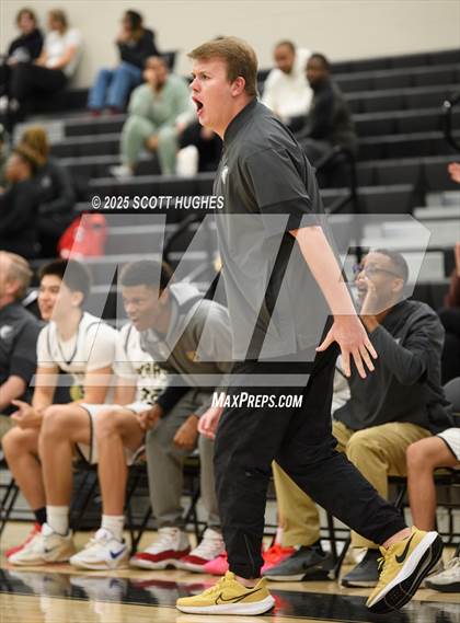 Thumbnail 3 in Oakland @ Mount Juliet photogallery.