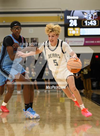 Thumbnail 1 in Oakland @ Mount Juliet photogallery.