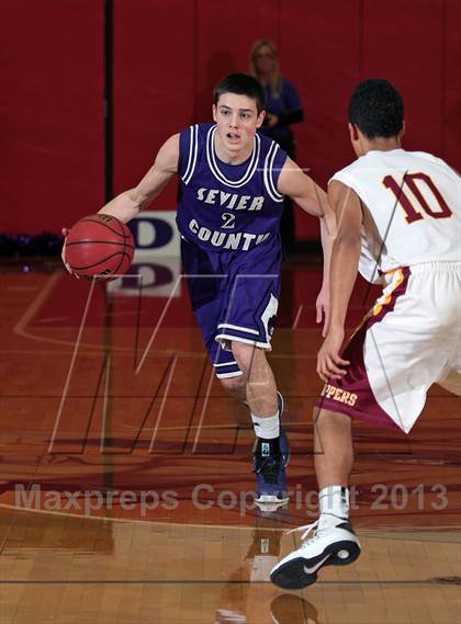 Thumbnail 1 in Sevier County vs. Science Hill (R1AAA Region Final) photogallery.