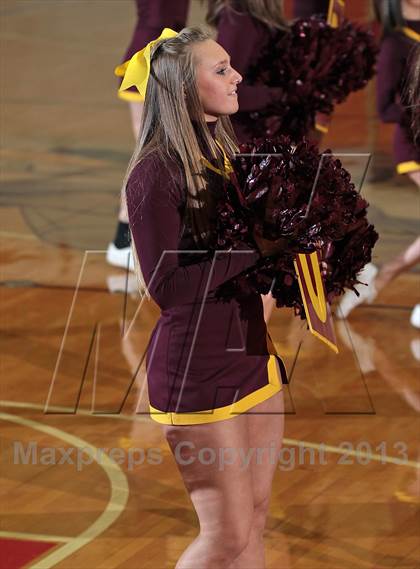 Thumbnail 1 in Sevier County vs. Science Hill (R1AAA Region Final) photogallery.